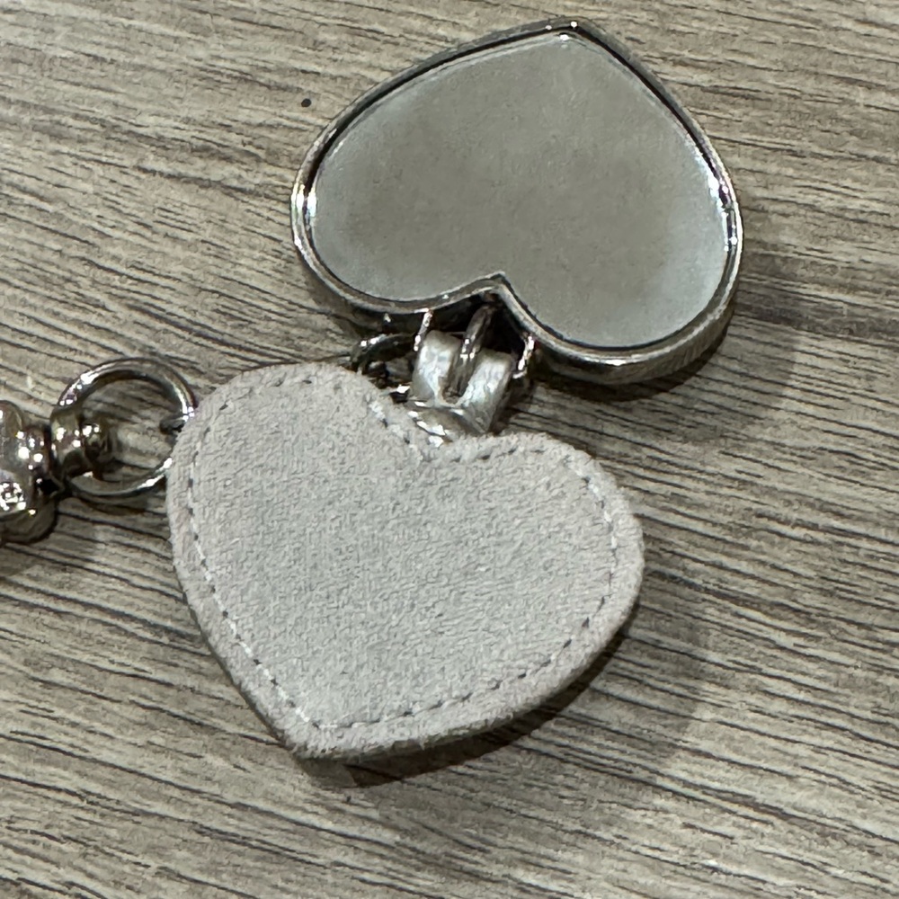 Sharif Silver and Cream Heart Keychain, Bag Clip - Picture 3 of 4